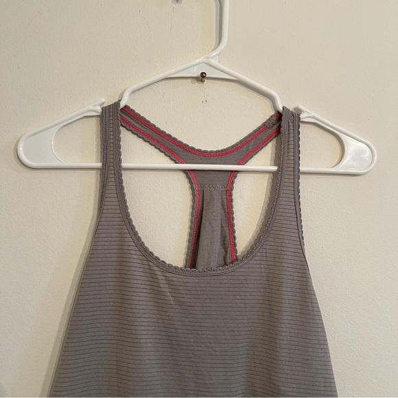 Lululemon Tank - Picture 5 of 6